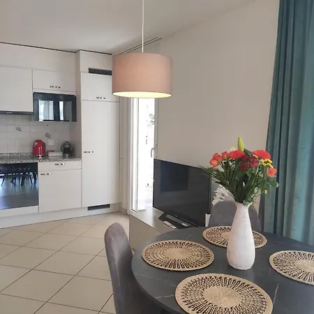 Casa Renoir - Schritte Zum Zee * Локарно