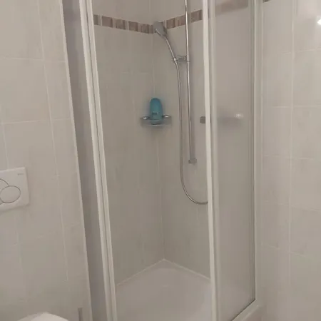 Casa Renoir - Schritte Zum Zee * Локарно