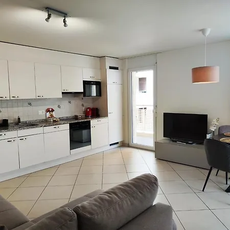 Casa Renoir - Schritte Zum Zee * Локарно