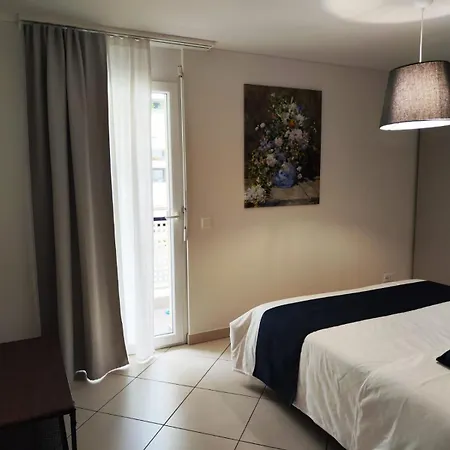 Casa Renoir - Schritte Zum Zee Апартаменты Локарно